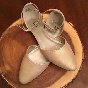 gold a.n.a. strap sandals